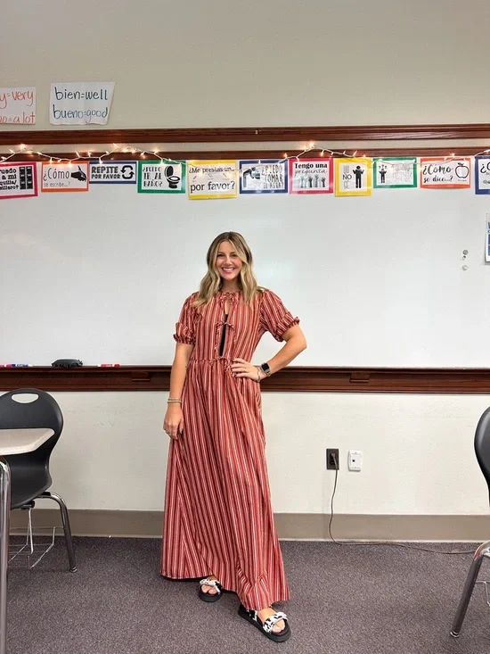 ASOS DESIGN tie front puff sleeve maxi dress in brown stripe - Picture 3 of 5